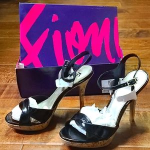 BNWT Black Fioni High Heel Sandals